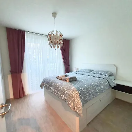 Apartment Waterfront In *